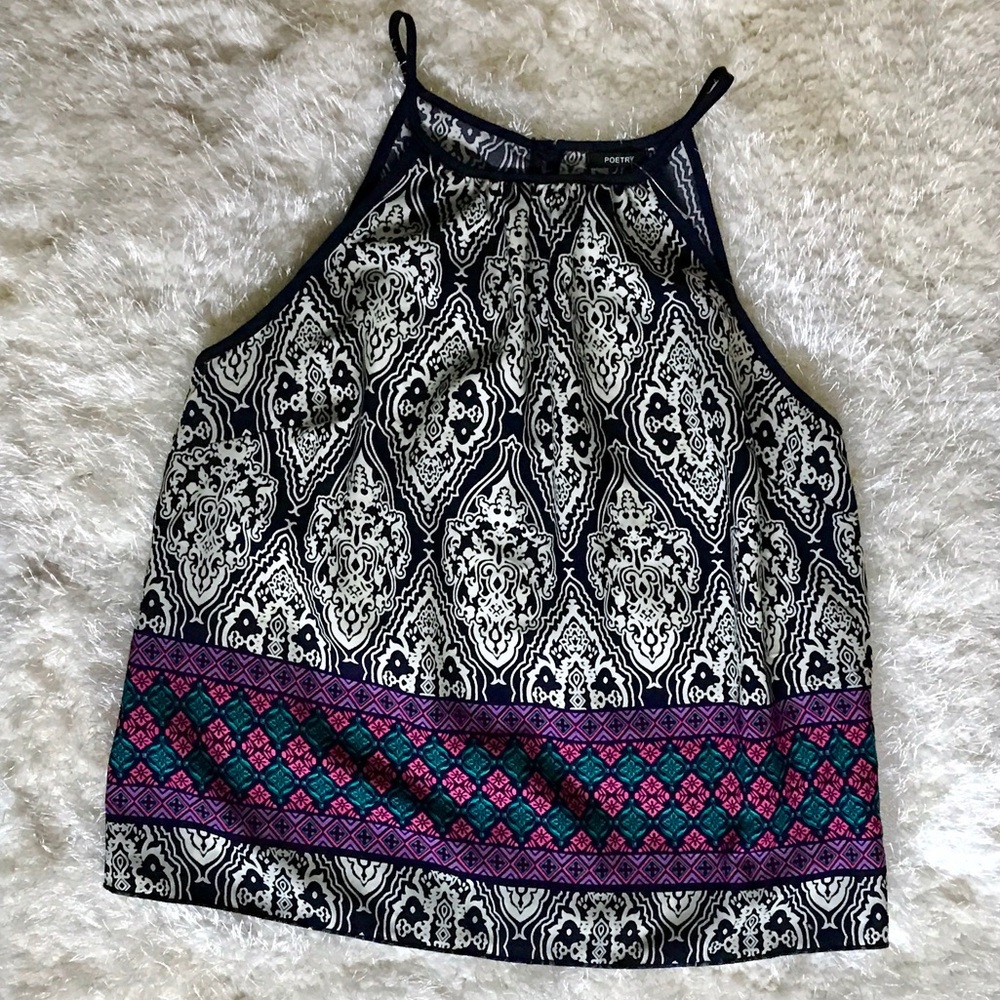 Tribal Patterned Top - Picture 3 of 5